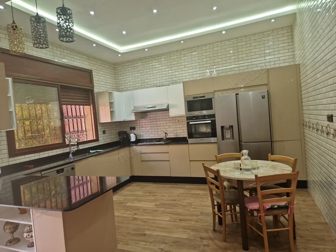 Villa 260 m² à louer à Marrakech (Hay Targa) — Photo 3
