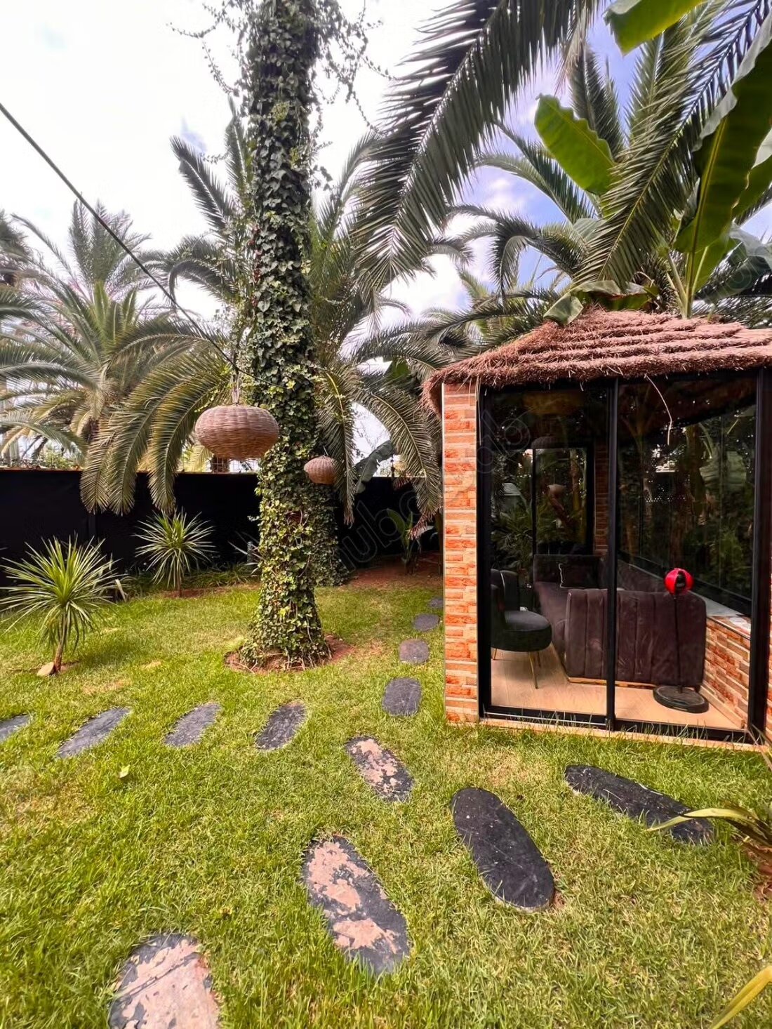 Modern Villa for Sale in Dar Bouazza, Casablanca — Photo 8