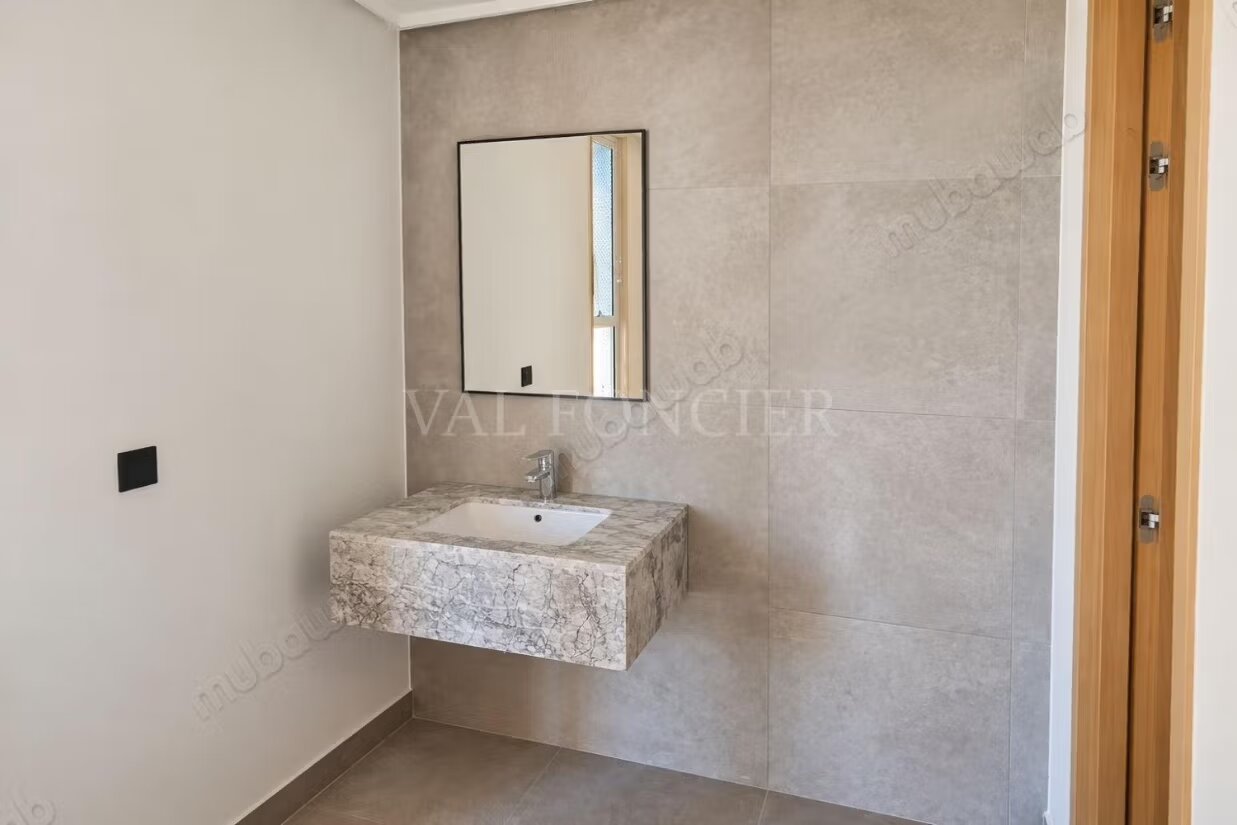 مكتب 154 م² للإيجار في الدار البيضاء — Photo 5