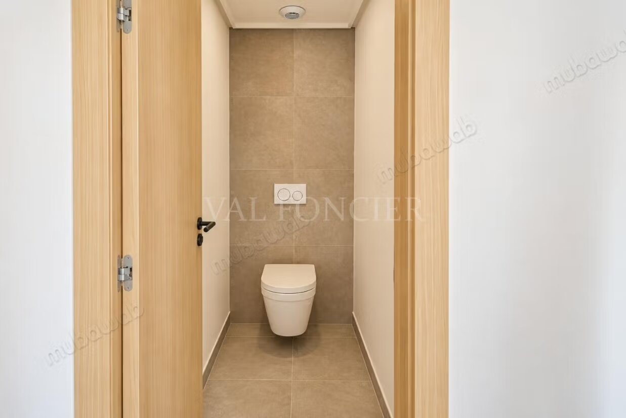 مكتب 154 م² للإيجار في الدار البيضاء — Photo 6