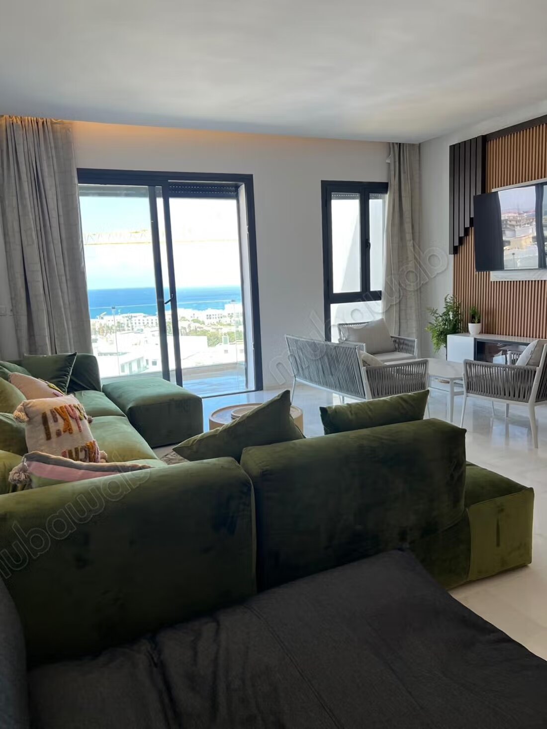 Apartment for Rent in Tangier – Malabata Hills à Tanger