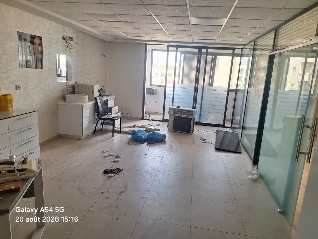 مكتب 72 متر مربع للبيع بالدار البيضاء — Photo 10
