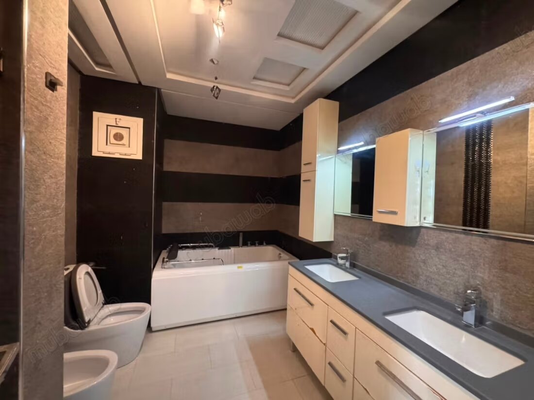 Appartement 300 m² à louer à Tanger – Jbel Kbir — Photo 12