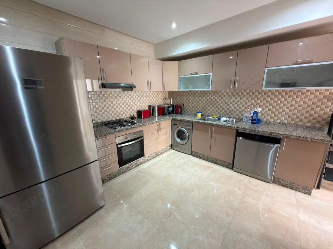 120 m² Apartment for Rent in Tangier — Photo 9