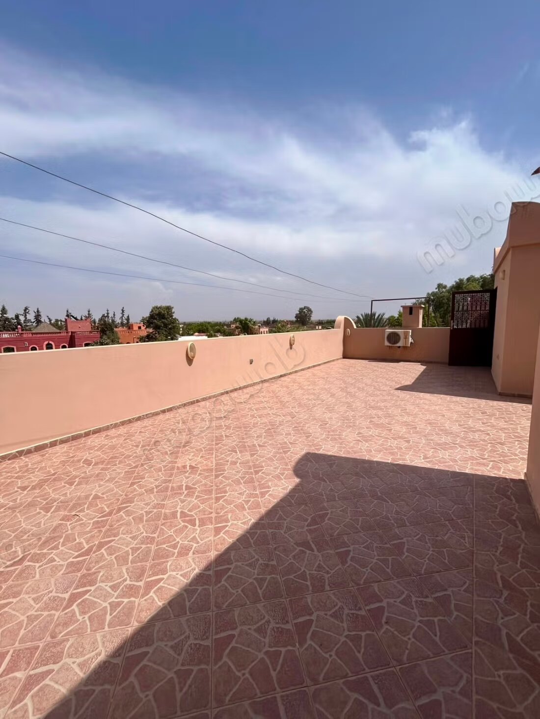 Villa 300 m² for rent in Marrakech — Photo 4