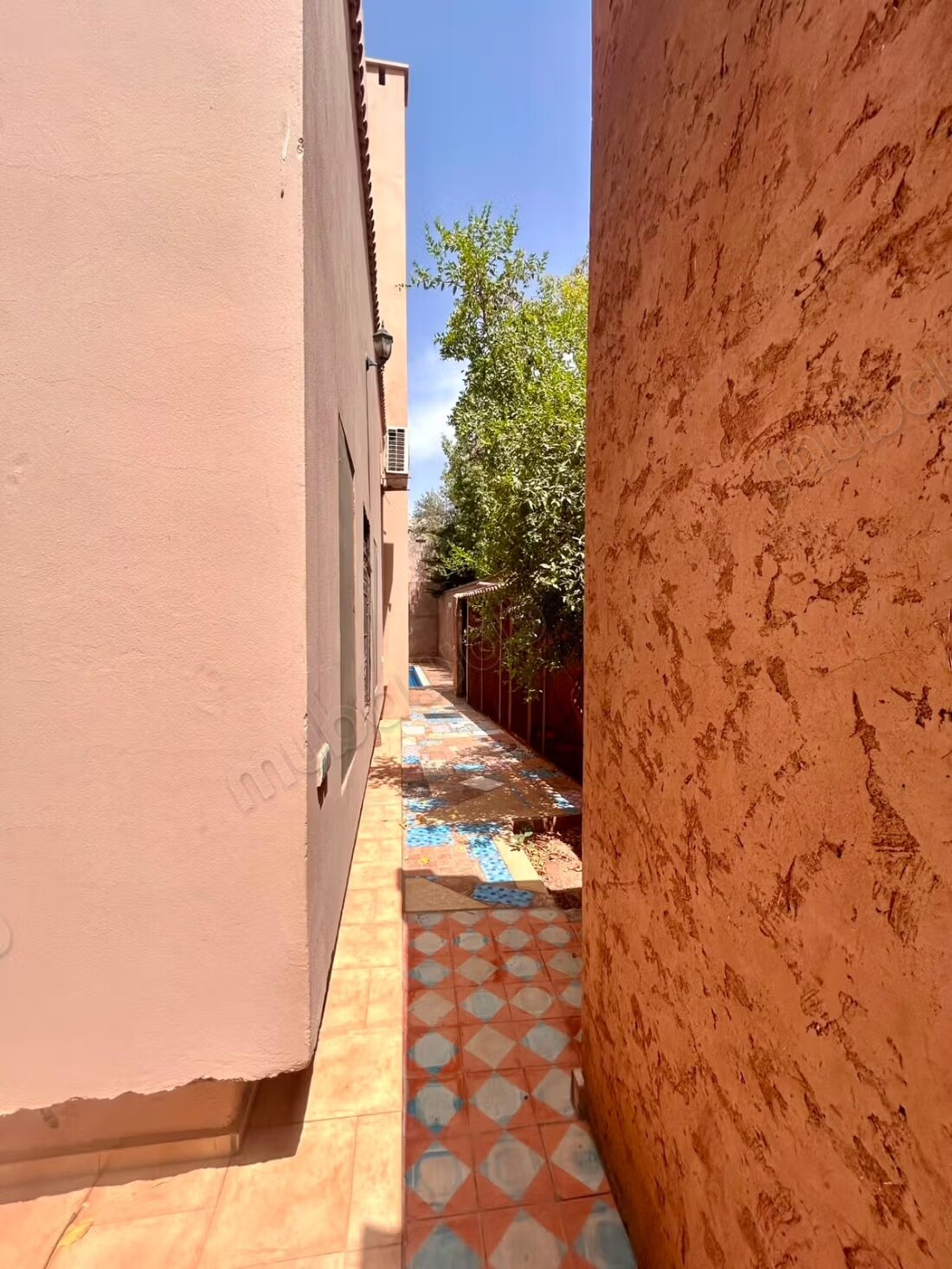 Villa 300 m² for rent in Marrakech — Photo 7
