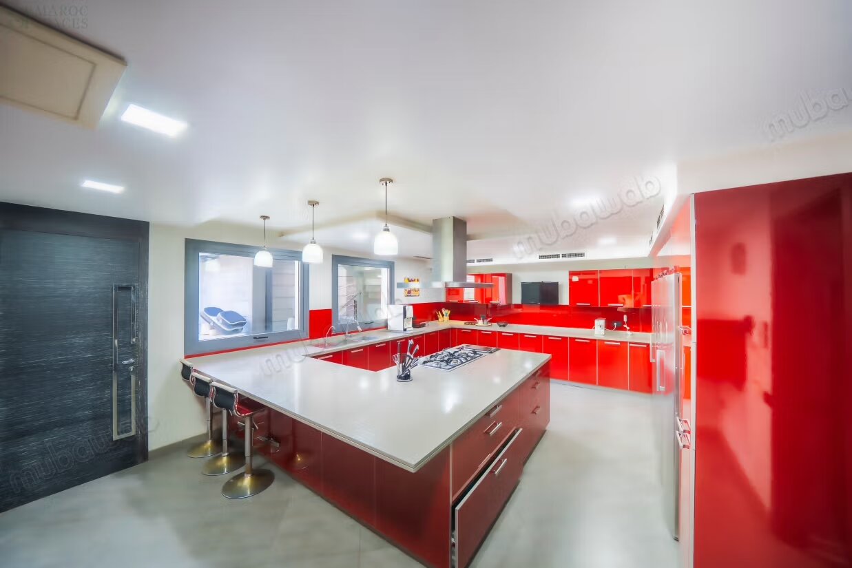 Villa 1000 m² for Sale in Casablanca – California District — Photo 15