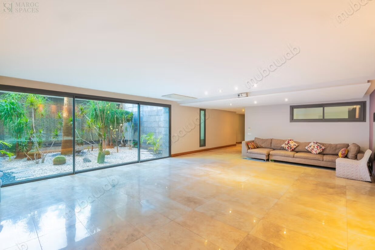 Villa 1000 m² for Sale in Casablanca – California District — Photo 29
