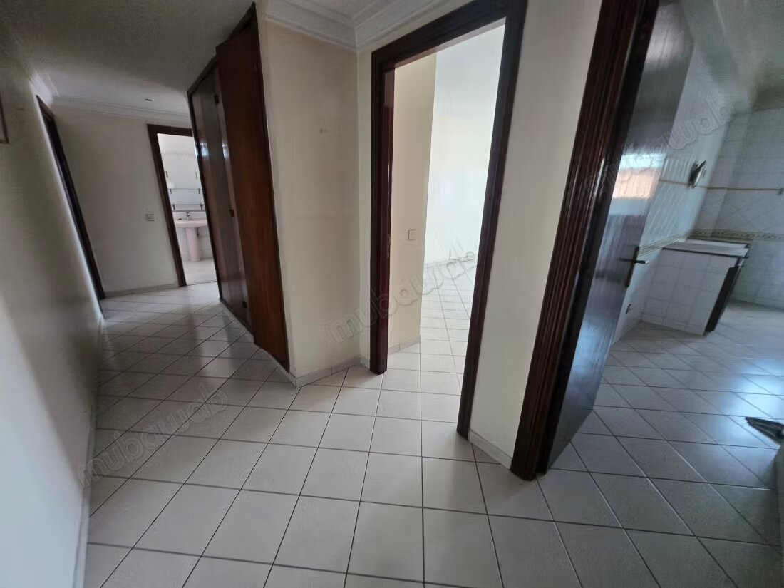 شقة 183 م² للبيع في الدار البيضاء – Les Hôpitaux — Photo 5