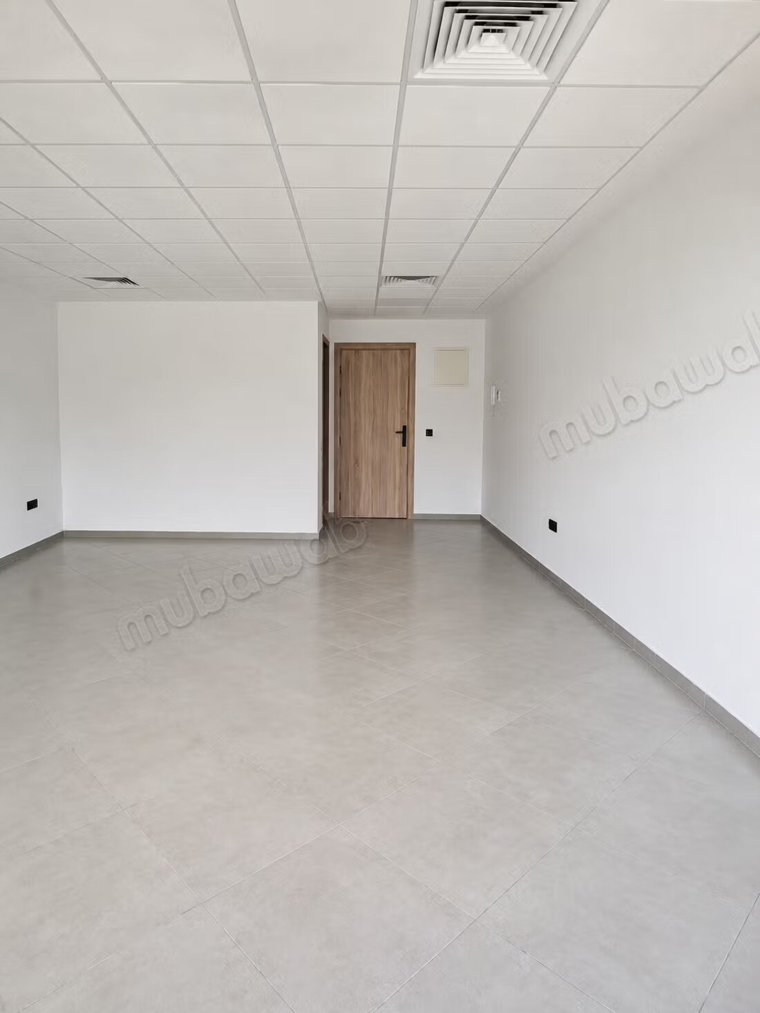 Bureau 54 m² à louer à Casablanca — Photo 5