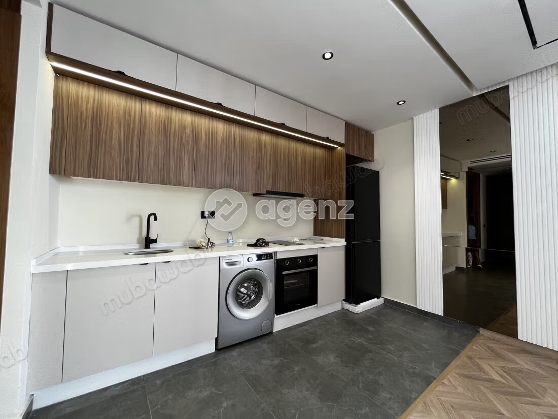 Studio 48 m² à louer à Casablanca — Photo 4