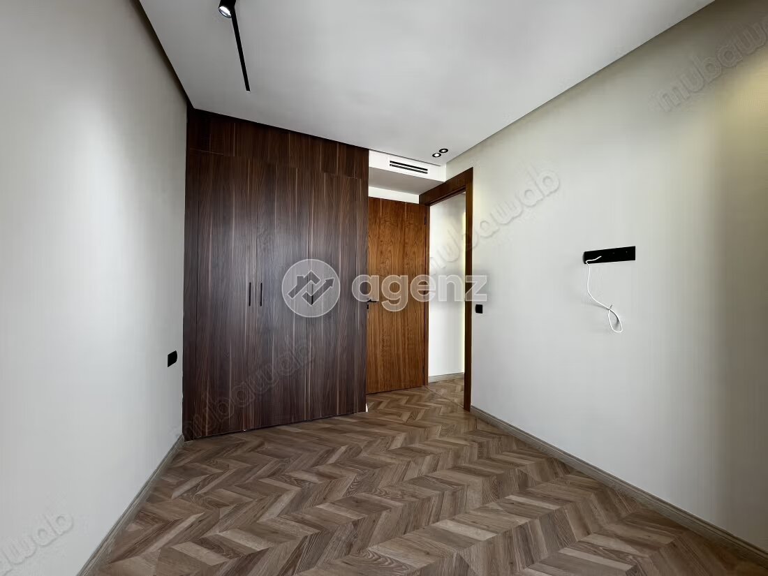 Studio 48 m² à louer à Casablanca — Photo 10