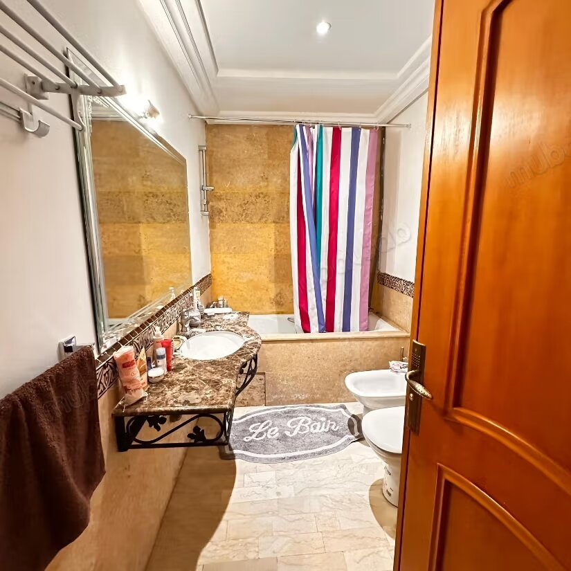 88 m² Apartment for Rent in Marrakech (Guéliz) — Photo 9