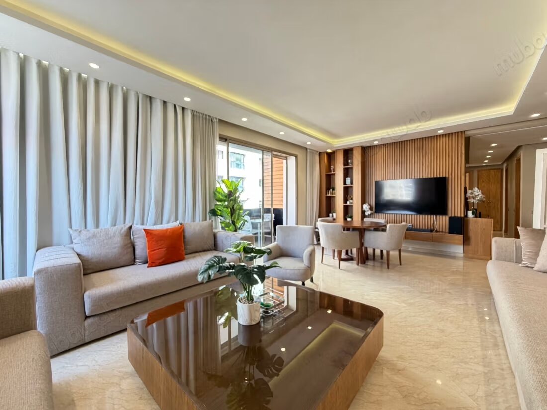 135 m² Apartment for Rent in Casablanca — Photo 3