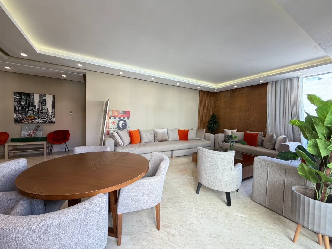 135 m² Apartment for Rent in Casablanca — Photo 5
