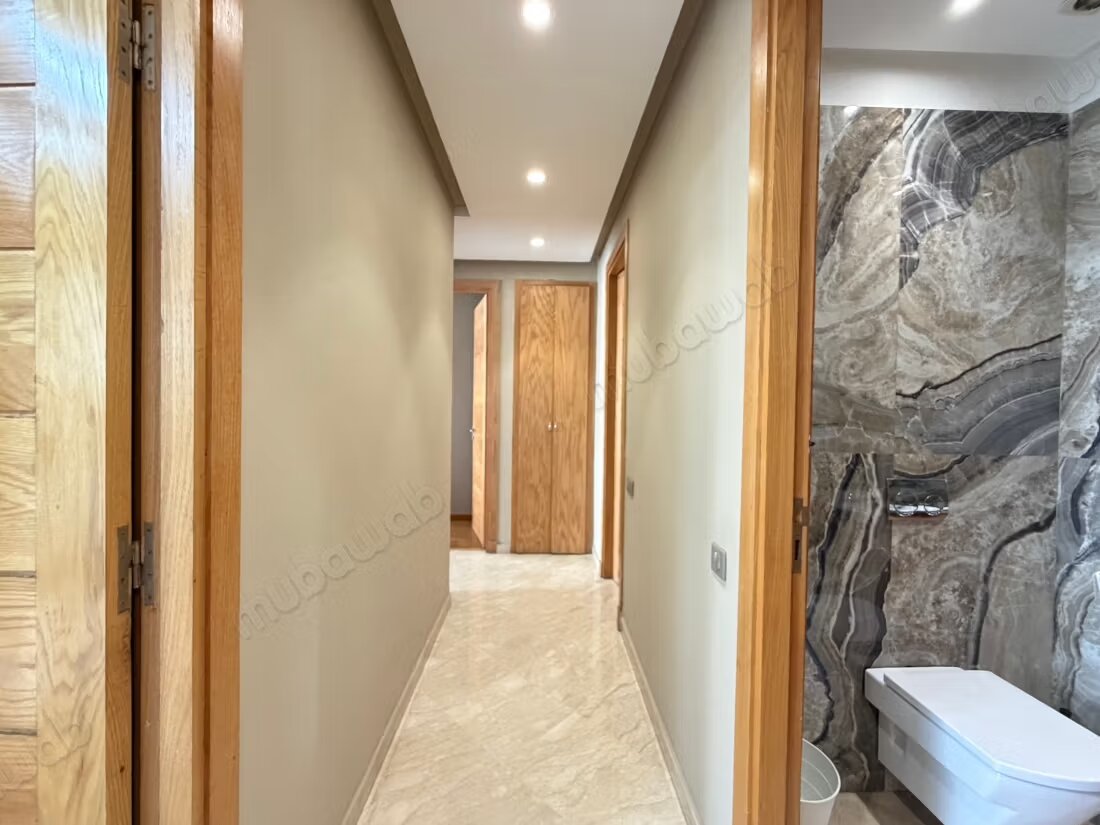 135 m² Apartment for Rent in Casablanca — Photo 17