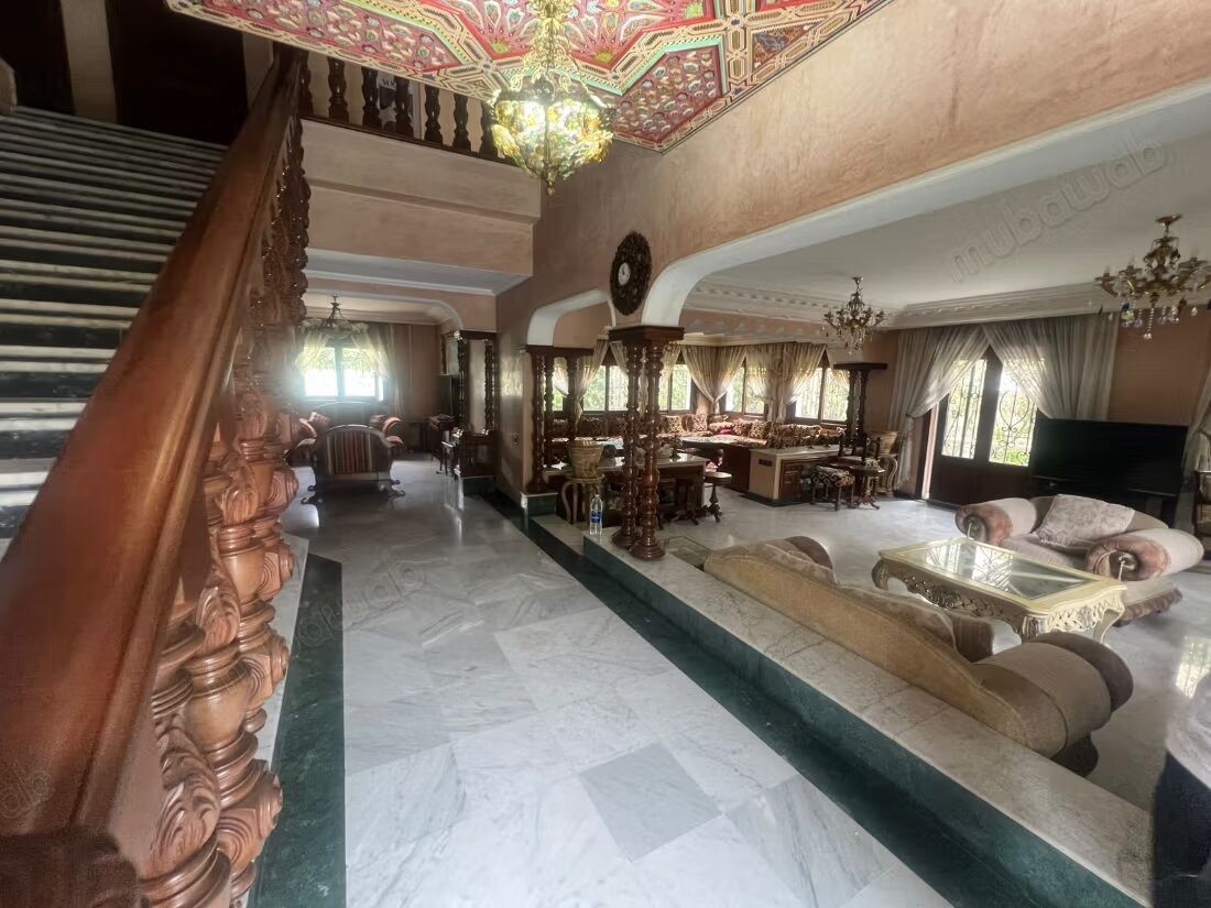 فيلا 550 م² للبيع في الدار البيضاء (نassim 1) — Photo 13