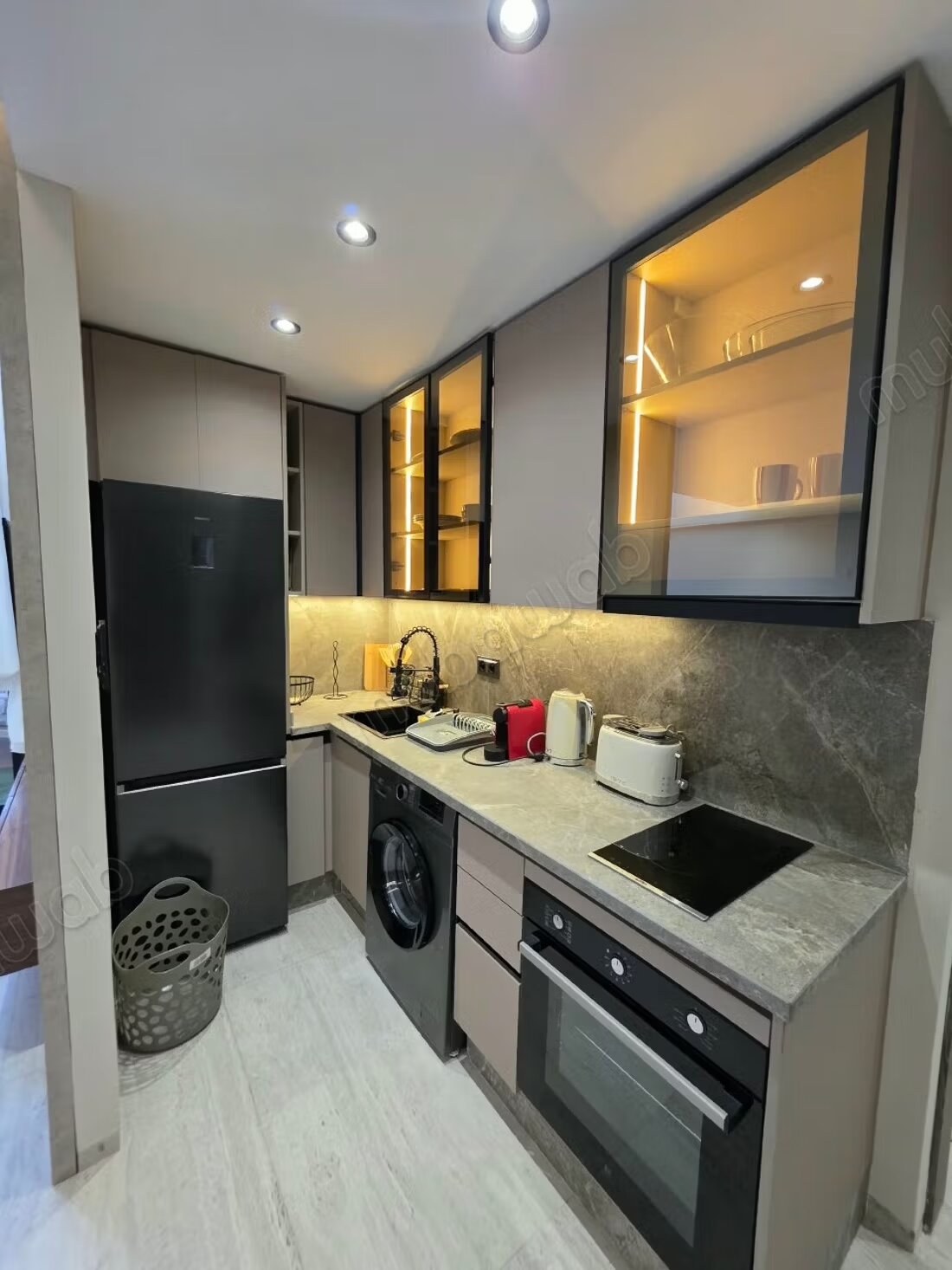 Furnished Apartment for Rent in Casablanca — Photo 11
