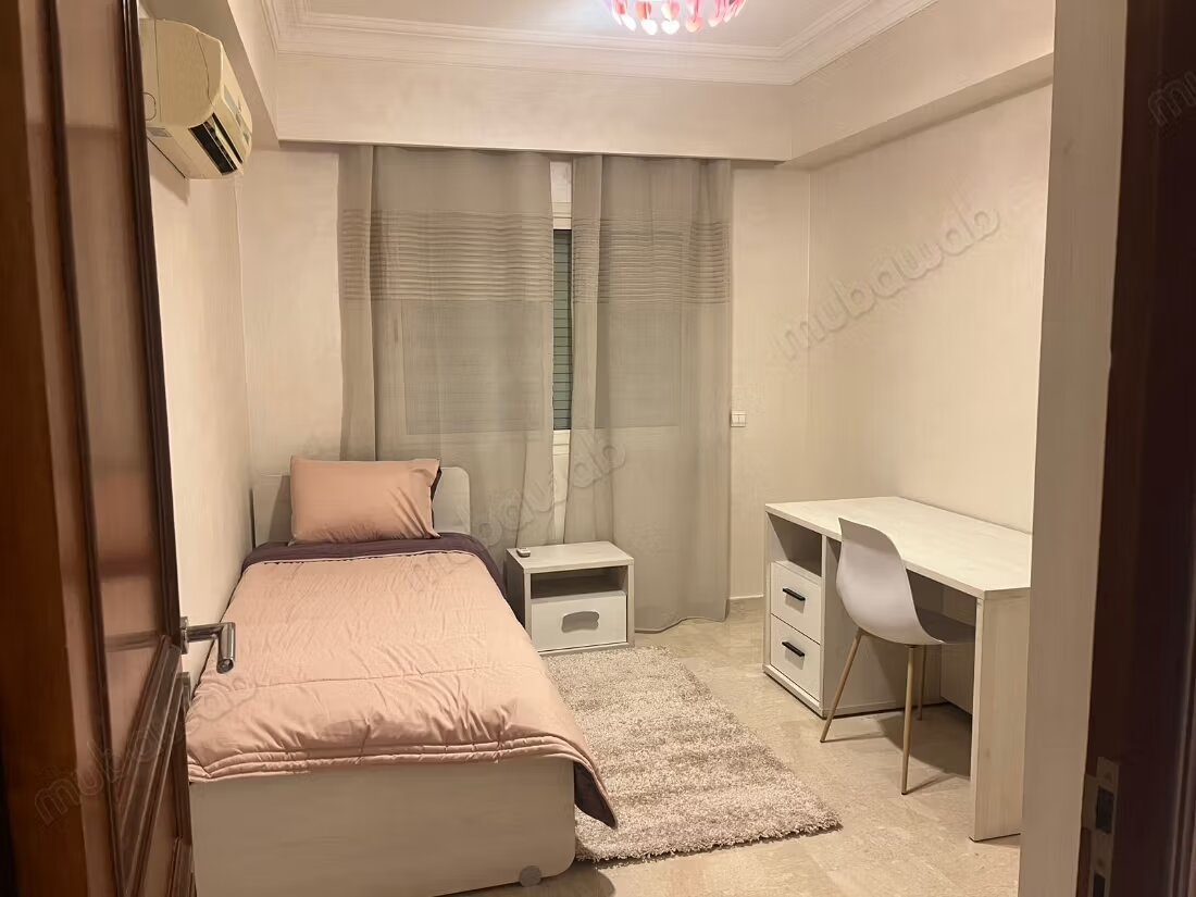 Appartement 101 m² à louer à Marrakech (Guéliz) — Photo 4