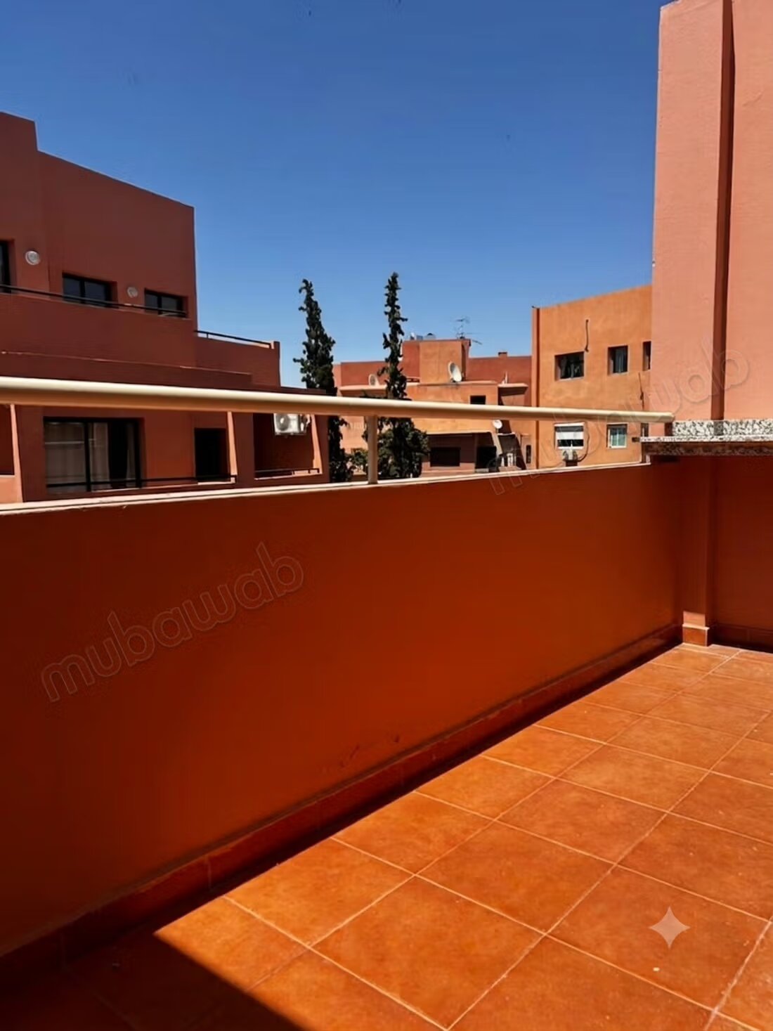 Appartement 101 m² à louer à Marrakech (Guéliz) — Photo 8