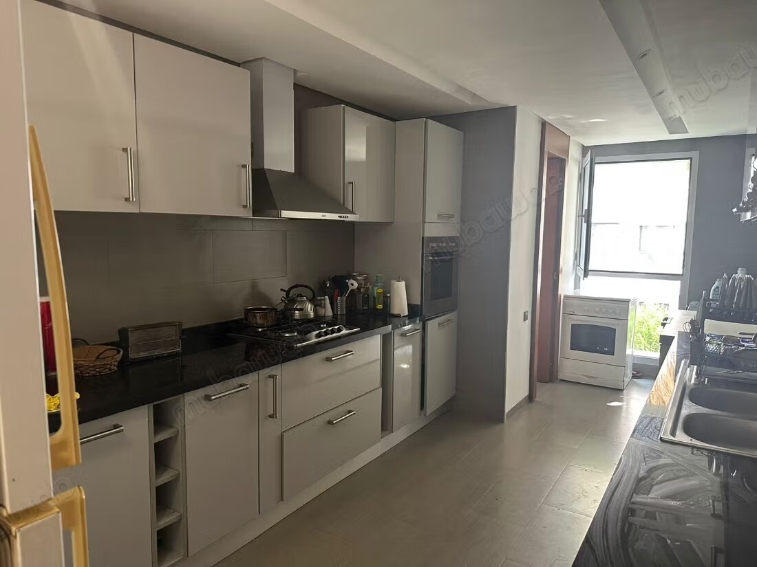 Apartment 200 m² for rent in Casablanca — Photo 5