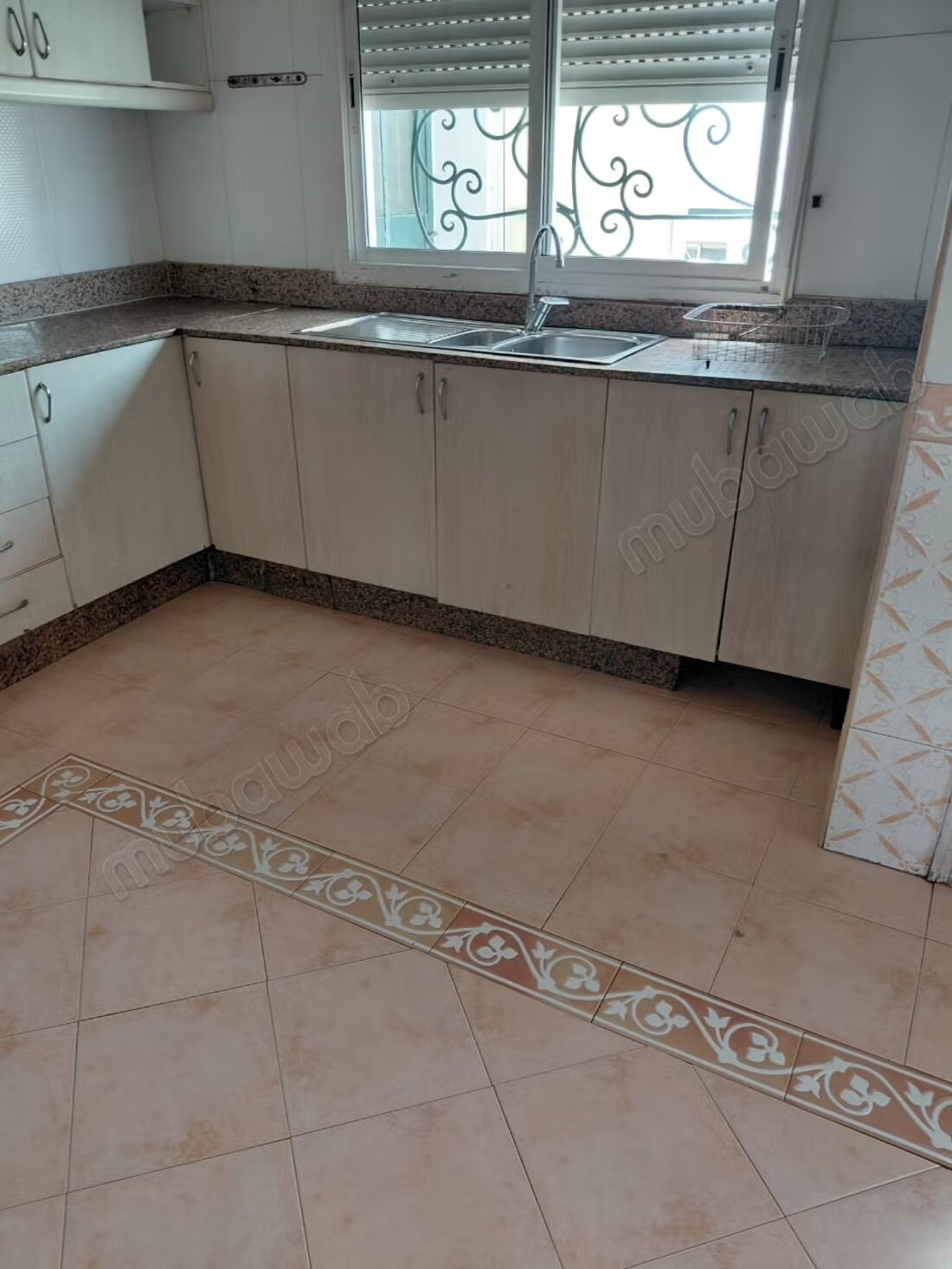 شقة 156 متر مربع للإيجار في الدار البيضاء — Photo 4