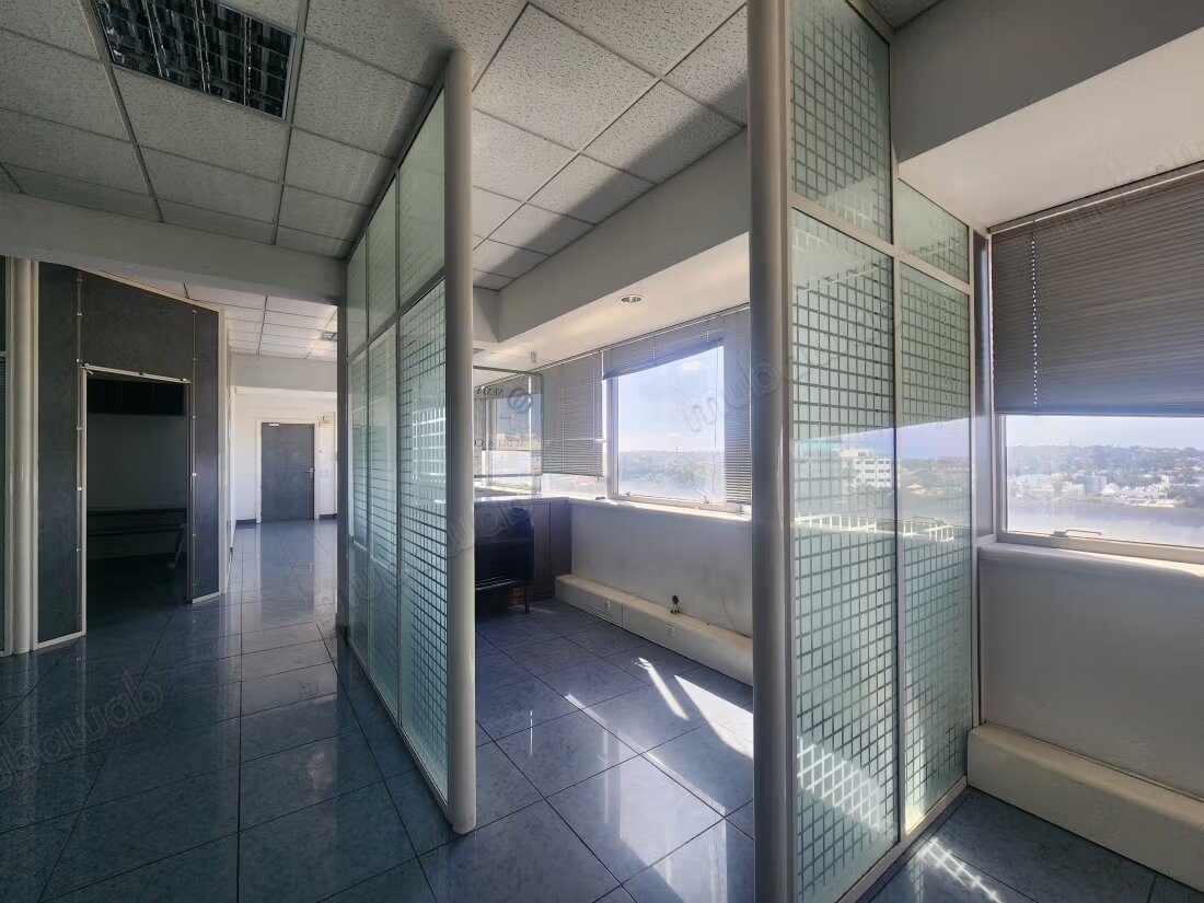 Bureau 181 m² à vendre à Casablanca — Photo 3