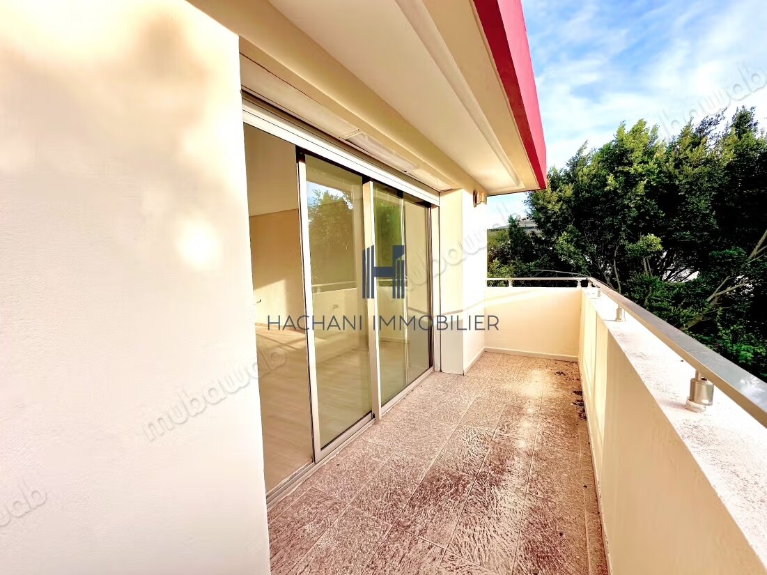 Villa jumelée 487 m² à louer à Bouskoura Green Town, الدار البيضاء — Photo 16