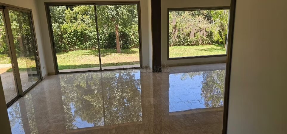Villa jumelée 487 m² à louer à Bouskoura Green Town, الدار البيضاء — Photo 21