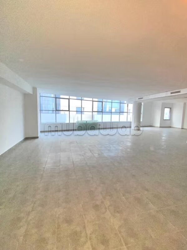 Bureaux choroum 530 m² à louer à Maârif — Photo 4