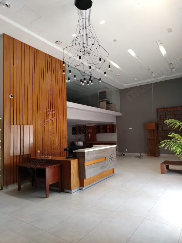 Office 1045 m² for rent in Casablanca — Photo 4
