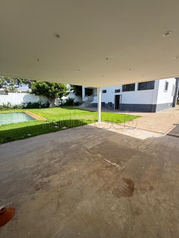 Villa 2200 m² for rent in Rabat – Souissi — Photo 34