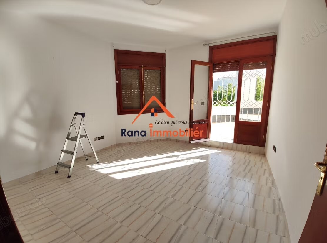 Villa 1000 m² for rent in Rabat – Souissi — Photo 25
