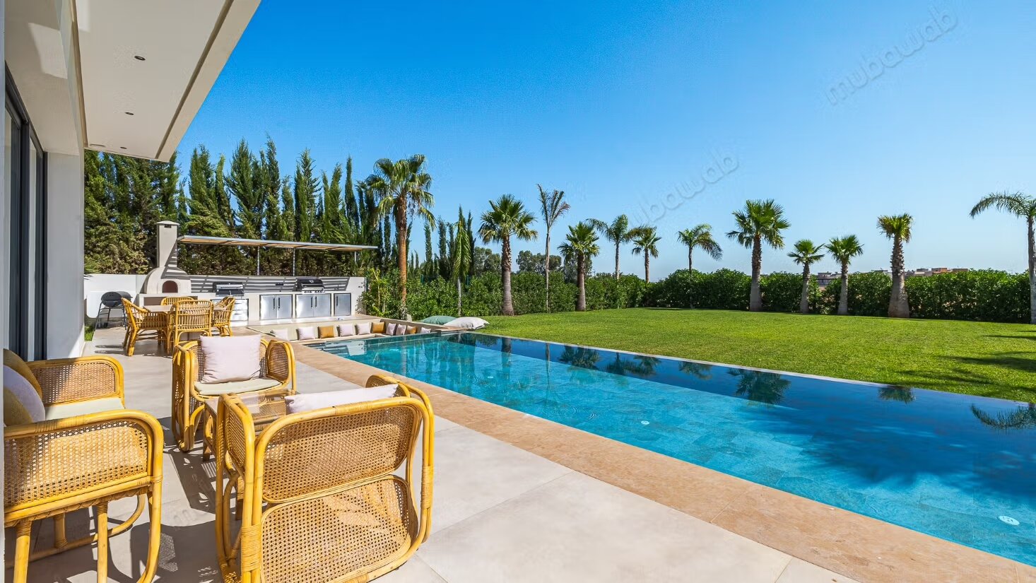 Villa 500 m² à louer à Marrakech — Photo 6