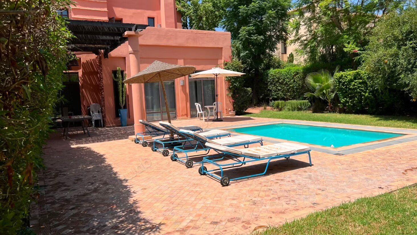 Villa 250 m² for rent in Marrakech – Golf Samanah — Photo 8
