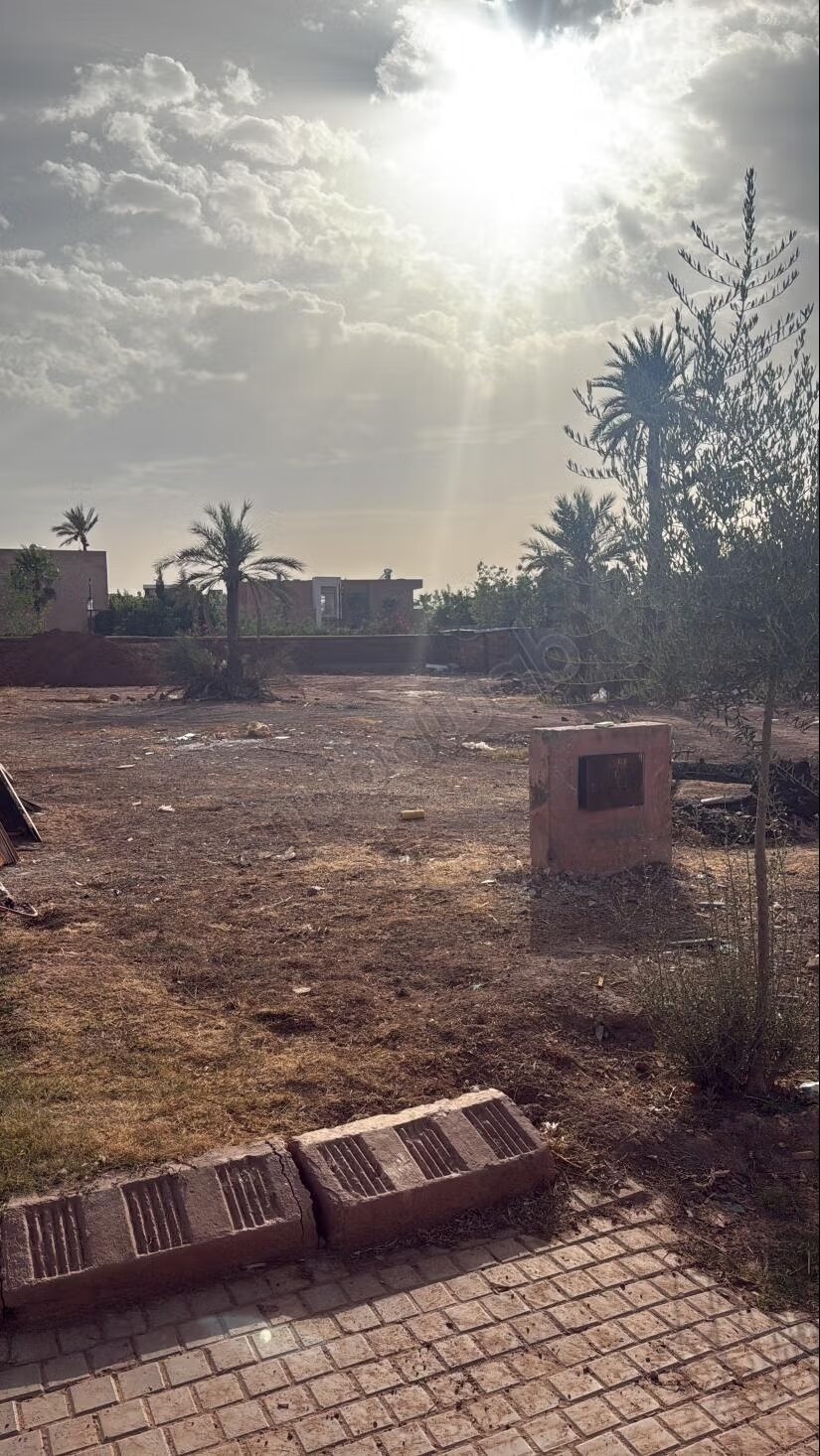 Terrain 100 m² à vendre à Marrakech – Annakhil à Marrakech