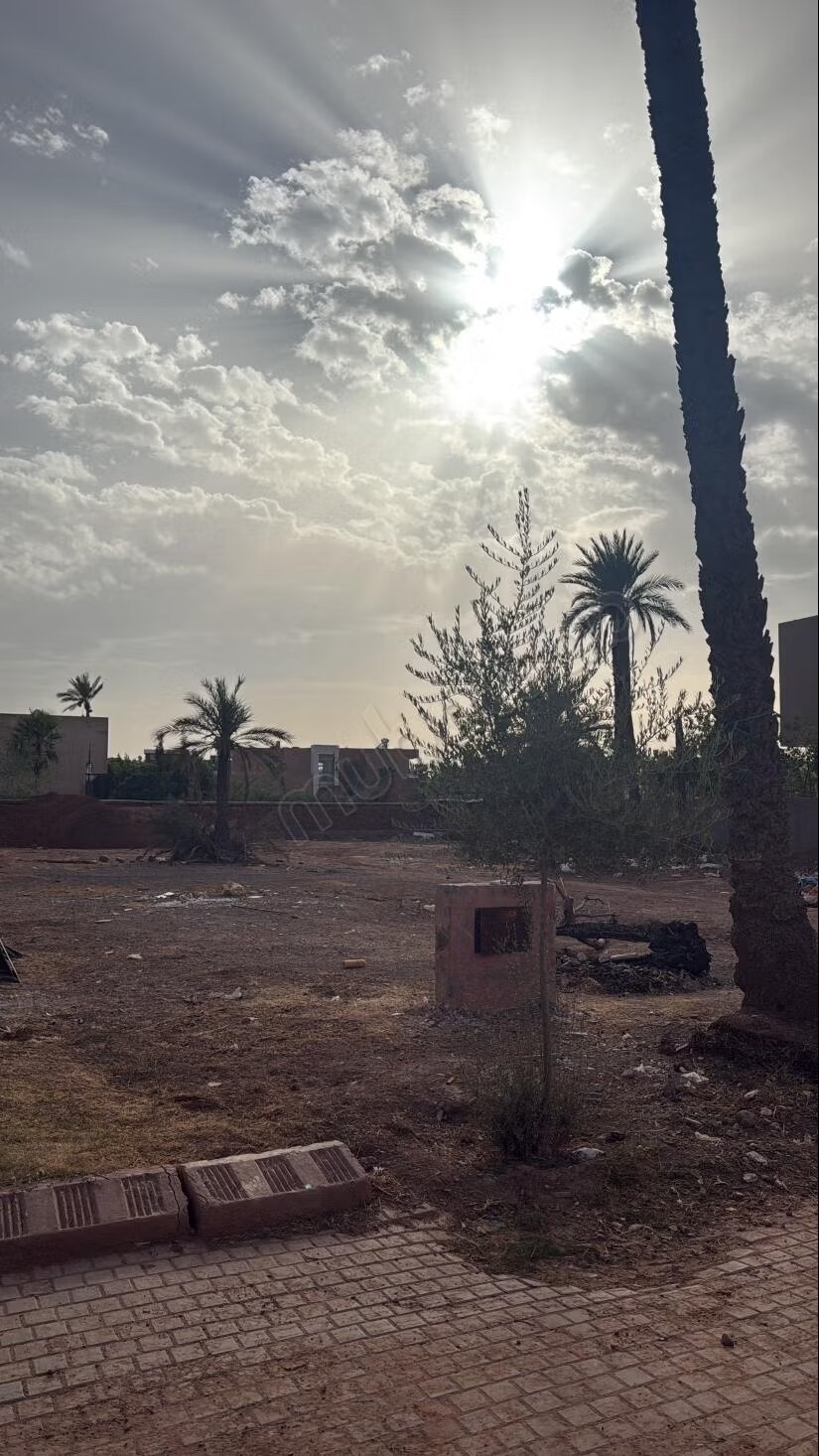 Terrain 100 m² à vendre à Marrakech – Annakhil — Photo 2