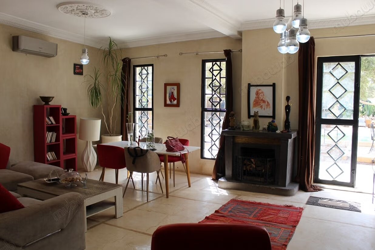 Villa 130 m² à louer à Marrakech — Photo 11