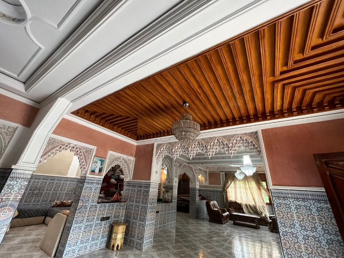 Villa 300 m² à louer à Marrakech — Photo 10