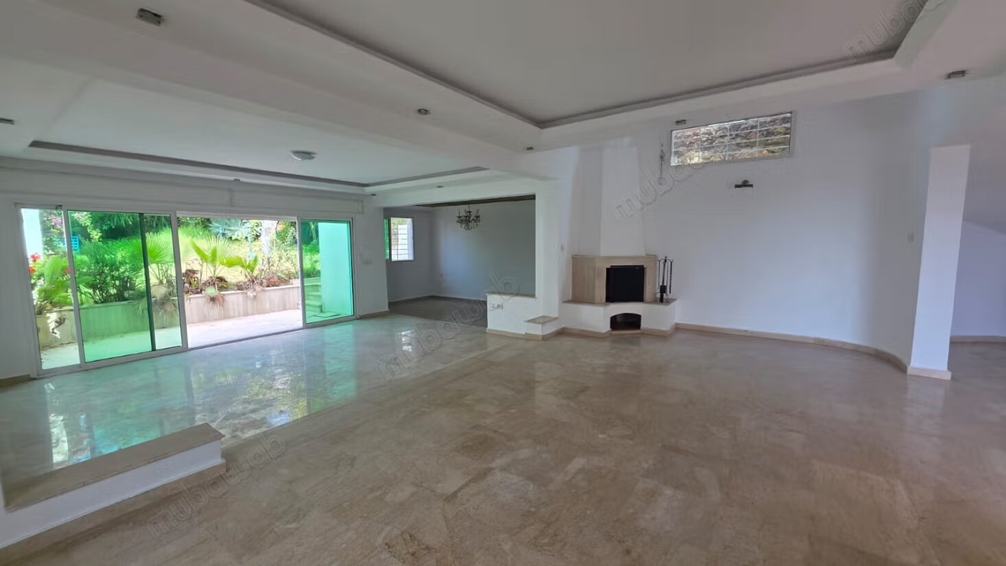 Villa 270 m² à louer à Témara – Harhoura à Témara