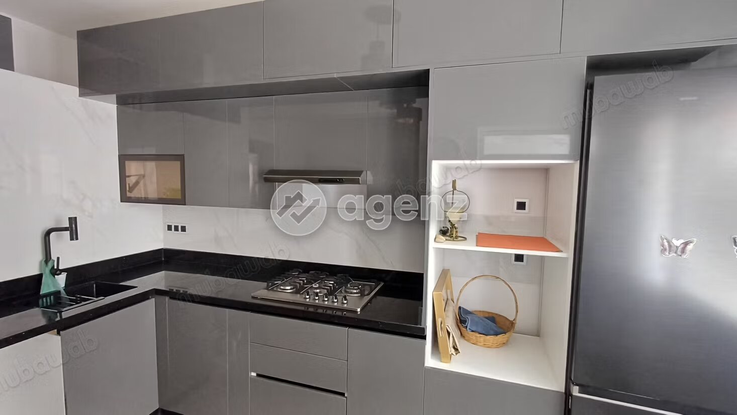 شقة 144 م² 3 غرف للإيجار في طنجة — Photo 19