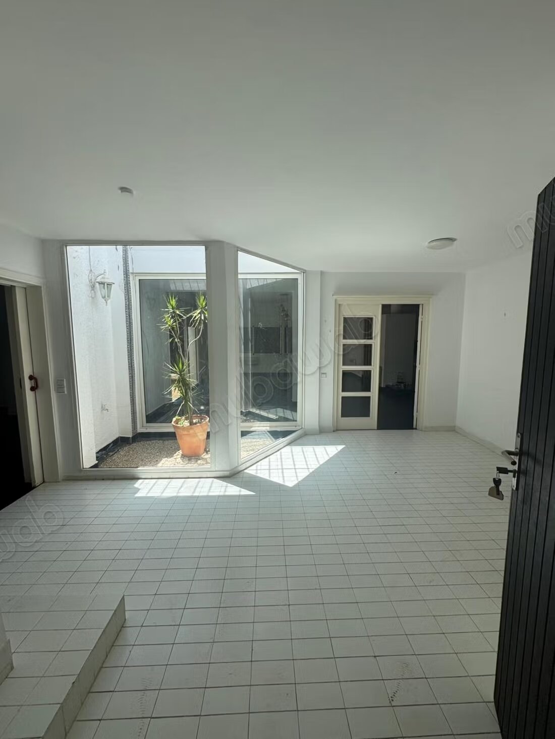 Villa 2300 m² for rent in Rabat – Souissi — Photo 7