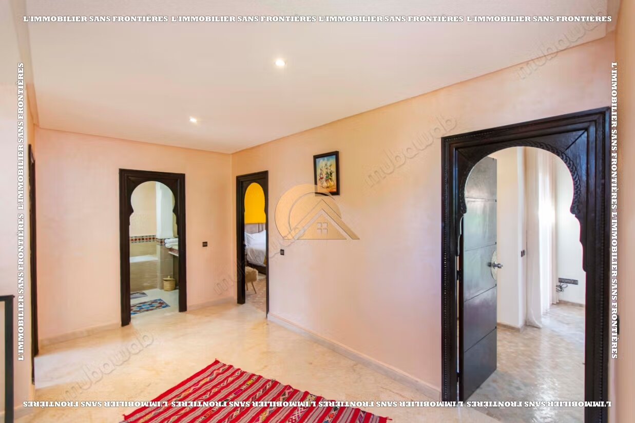 Villa 200 m² à louer à Marrakech — Photo 11
