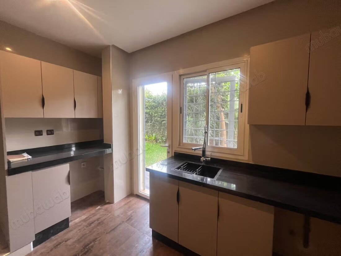 Appartement 200 m² à louer à Casablanca, Ain Diab — Photo 13