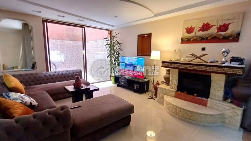 Villa 250 m² à vendre à Hay Al Amal, Casablanca — Photo 3