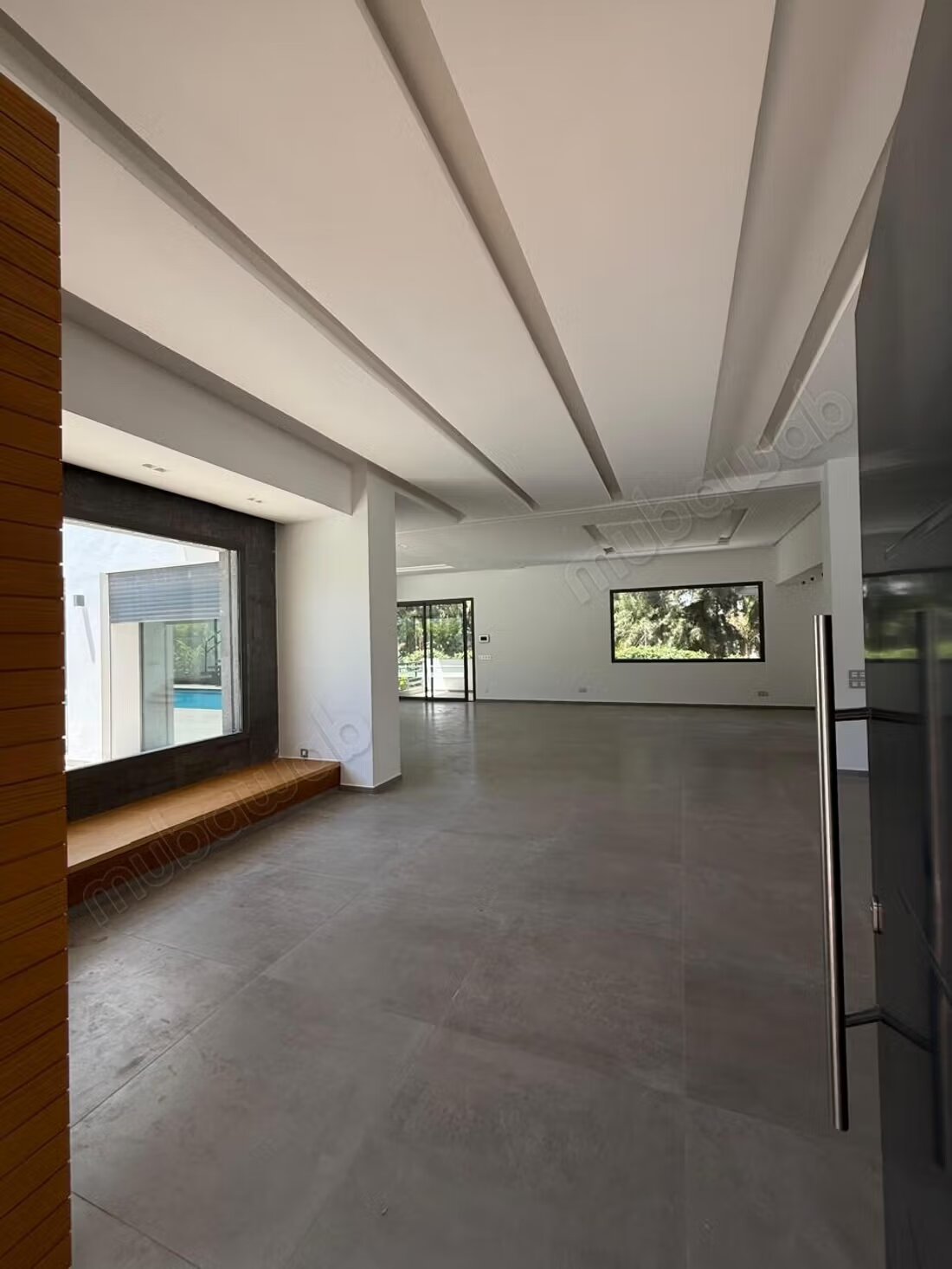 Villa 2000 m² for rent in Rabat – Souissi — Photo 4
