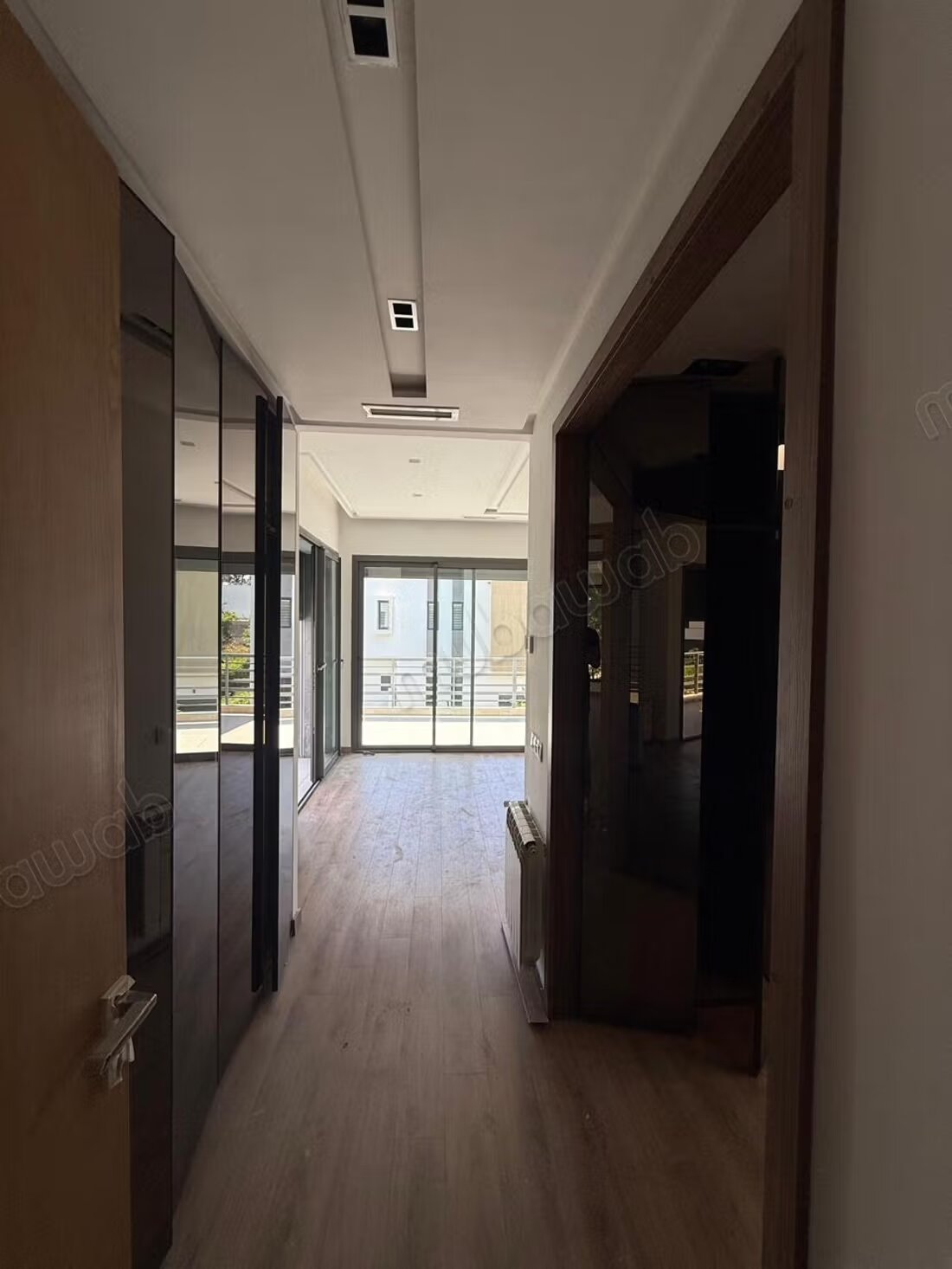 Villa 2000 m² for rent in Rabat – Souissi — Photo 8