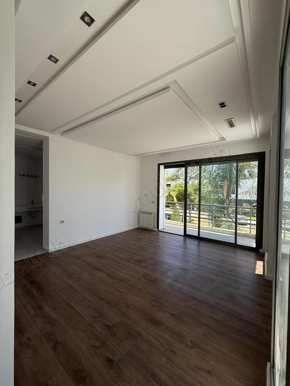 Villa 2000 m² for rent in Rabat – Souissi — Photo 12