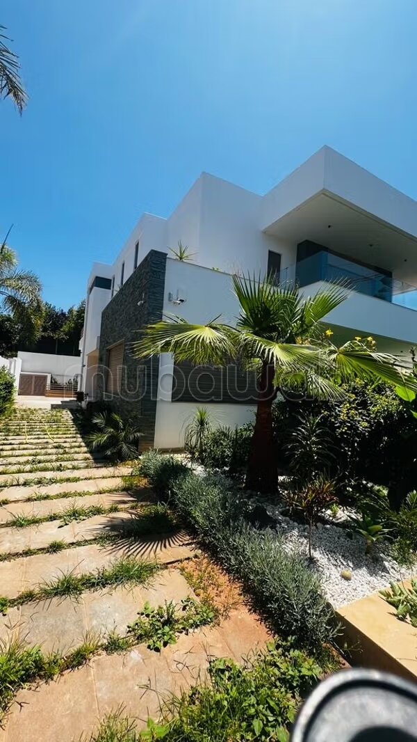 Villa 540 m² à louer à Rabat - Hay Riad — Photo 13