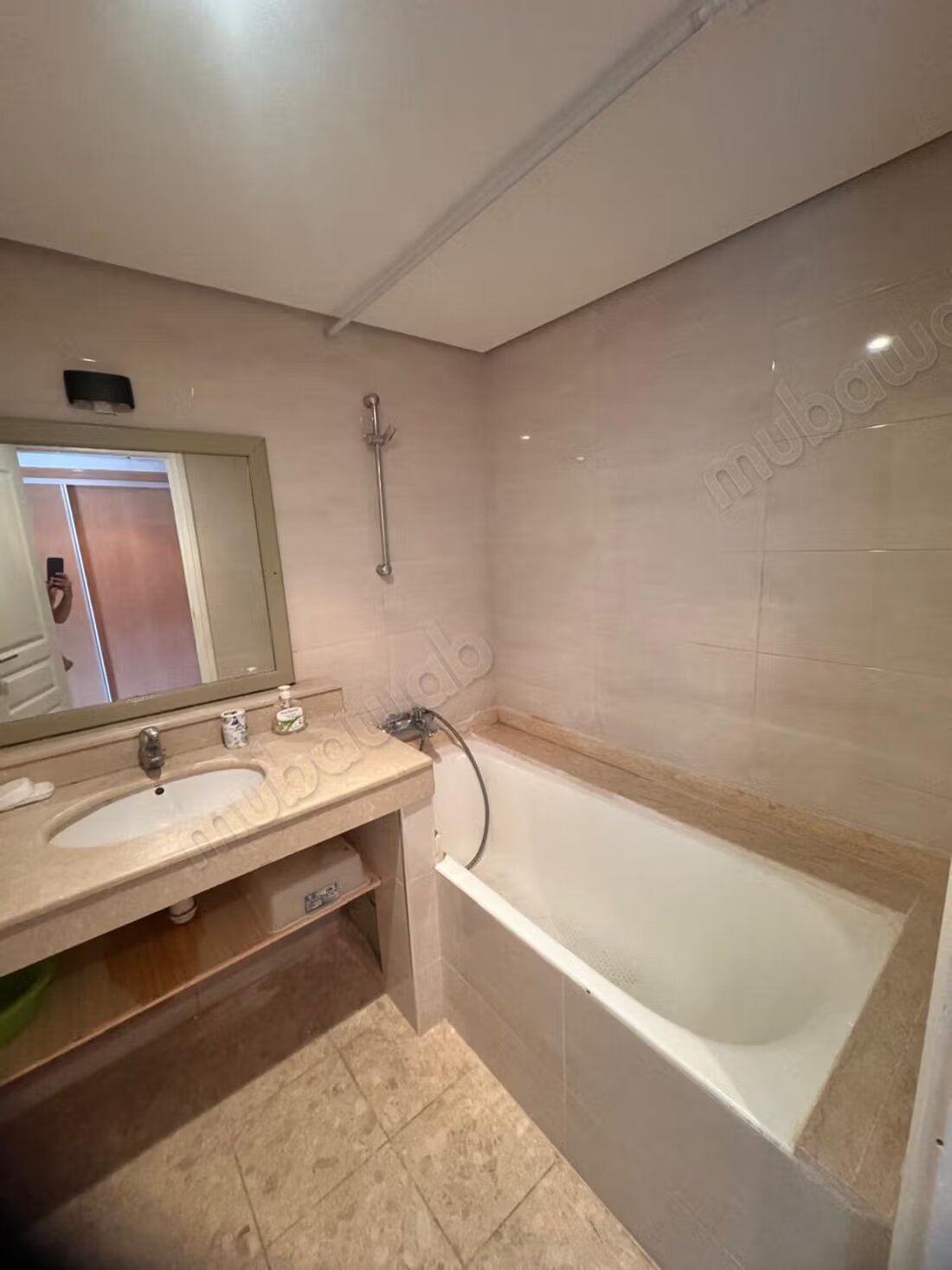 Apartment for rent in Casablanca – Gauthier, quiet terrace — Photo 14